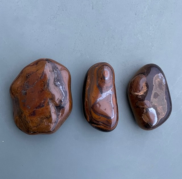 Tiger Eye Palm Stone