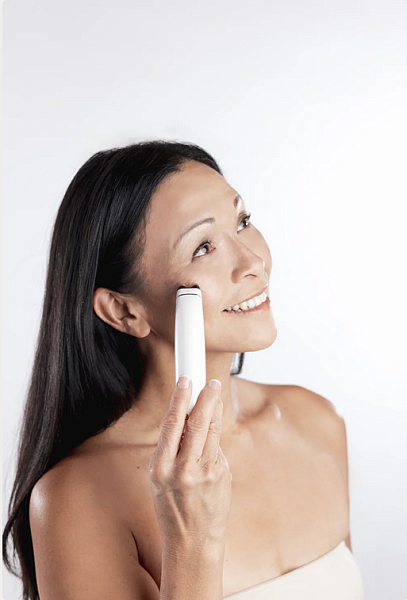 Lift EMS Anti-Wrinkle Device - Image 2