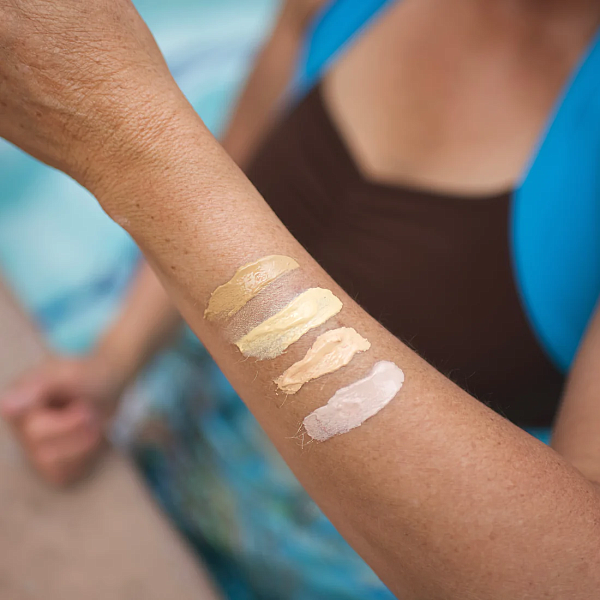 Tinted Mineral Sunscreen Neutral SPF31 - Image 2